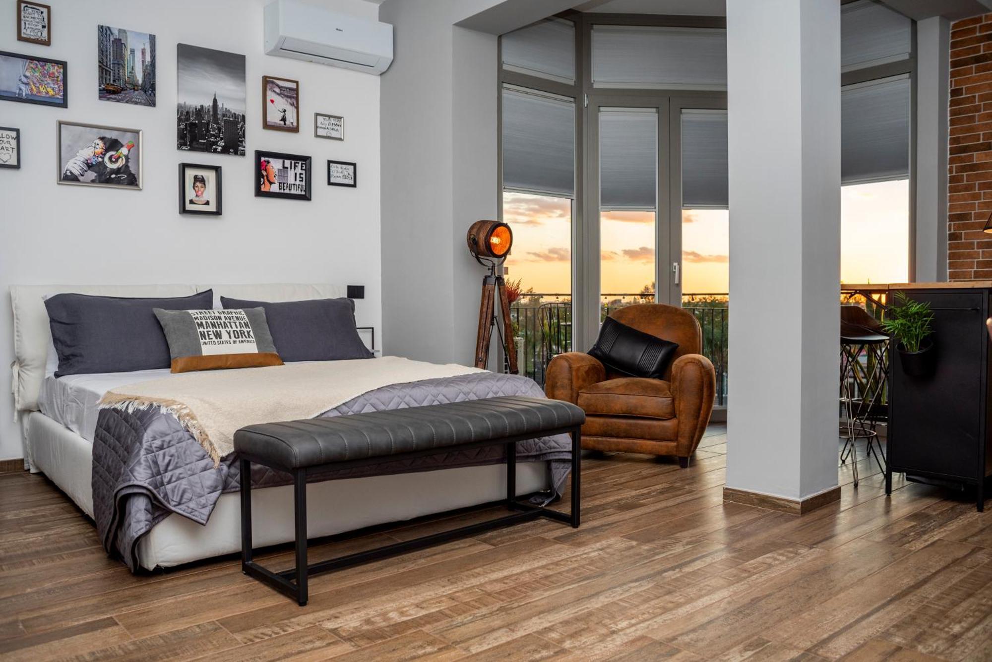 Pi'S Apartments Comfort & Chill San Nicola La Strada Ngoại thất bức ảnh