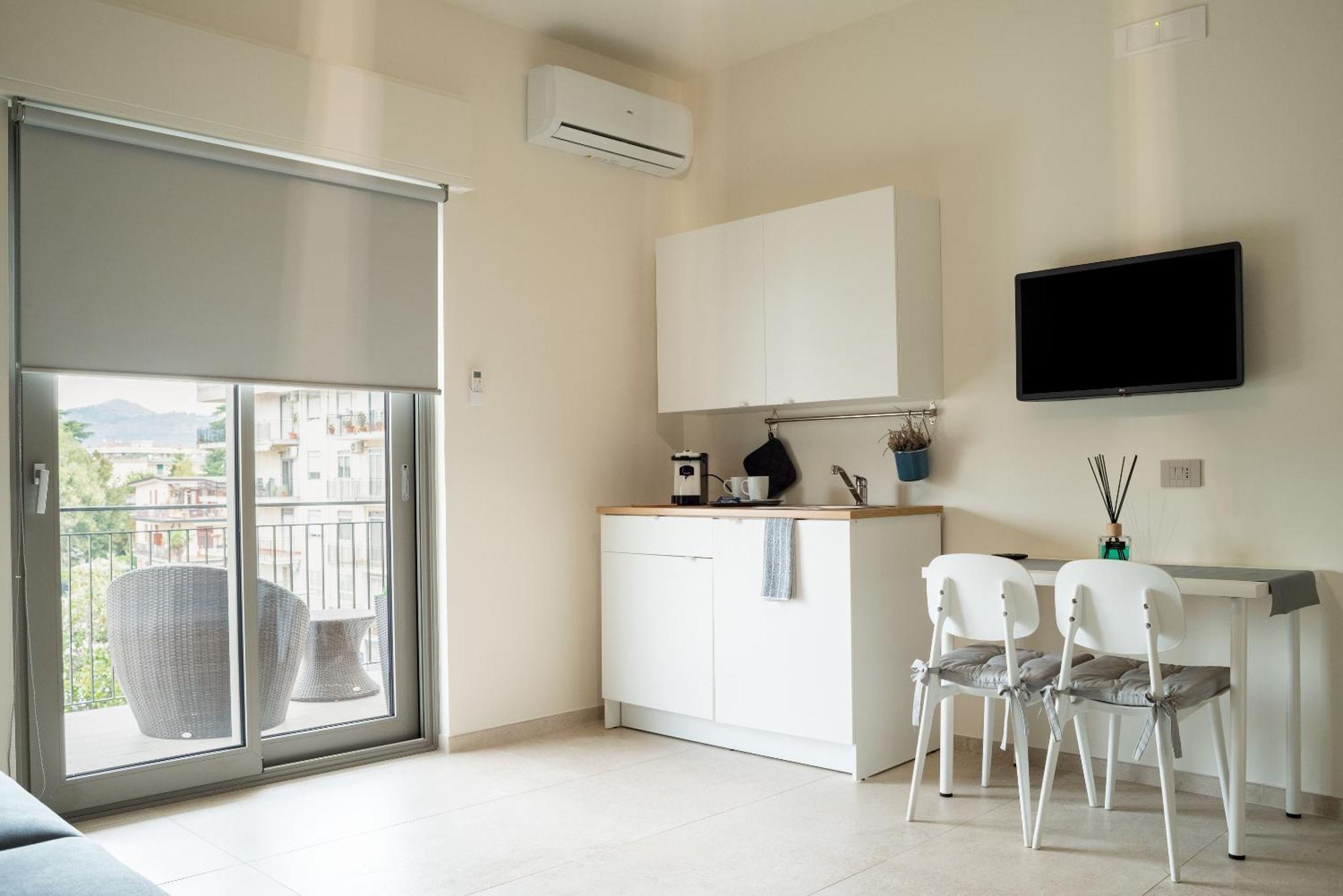 Pi'S Apartments Comfort & Chill San Nicola La Strada Ngoại thất bức ảnh